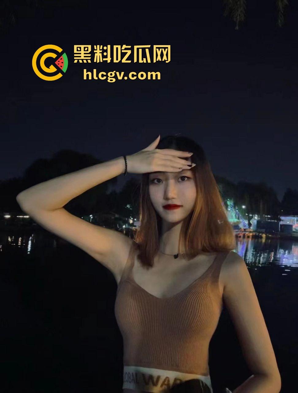 约炮理想汽车销售【田淑君】，镜子前紧盯小嫩逼羞耻被操翻，床上骚得像条狗，业务不愁没人要！  第2张