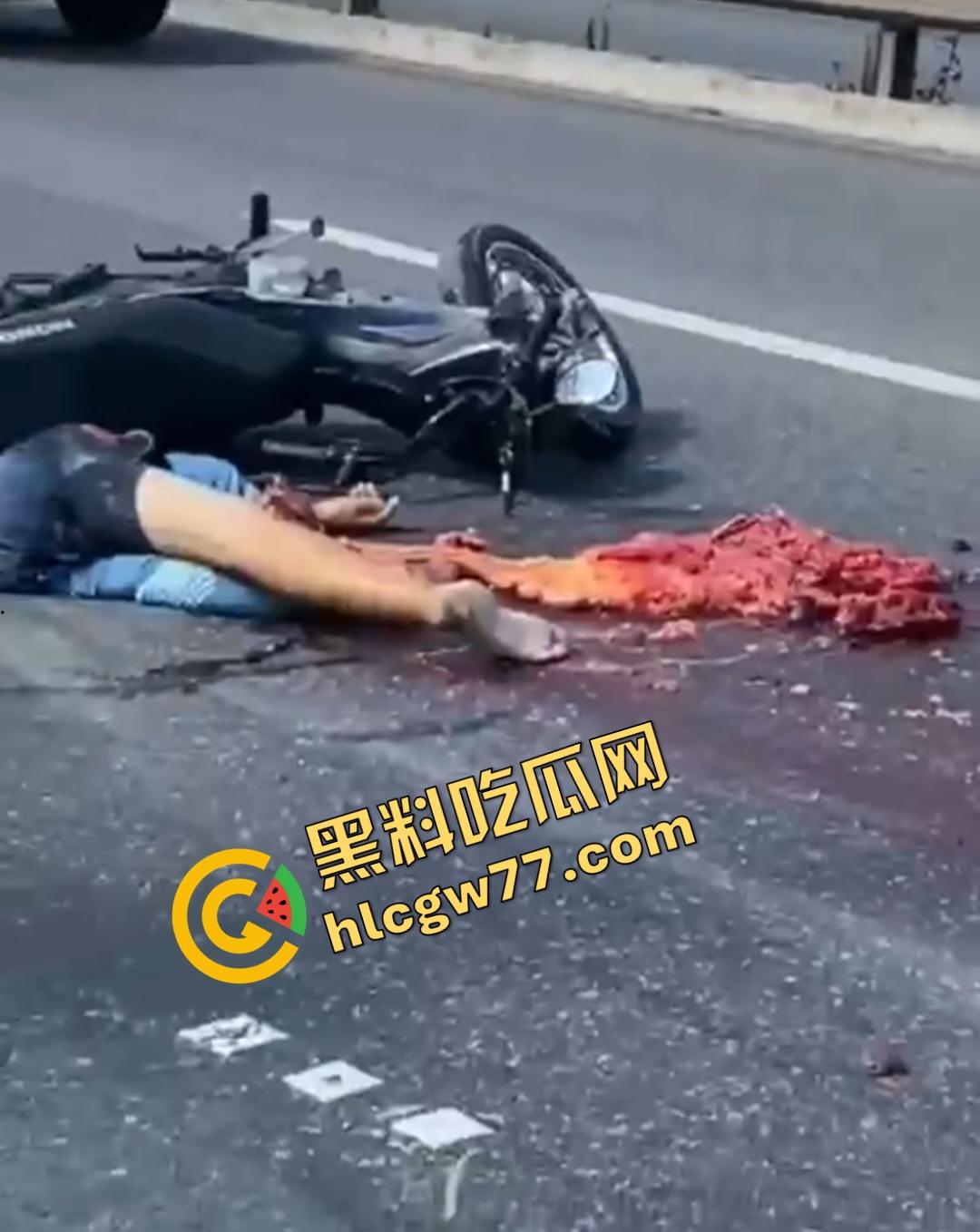巴西若昂佩索阿摩托车手脸撕裂头断身碎！血腥车祸脸直接撕裂开，路人还想上去捡肾脏！  第6张