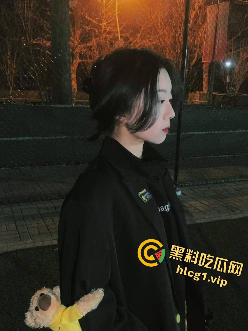 章丘大学城附近探探邂逅的骚小妹！刚分手就勾搭上，夜店蹦迪后直接推倒内射  第3张