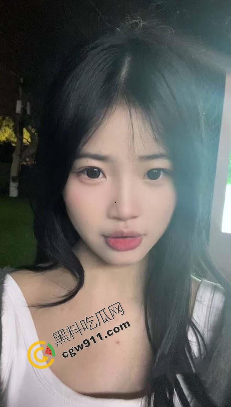 清纯学生妹【袁舒蕾】三日淫旅戏倾城！黑丝耍浪深喉吸飞，粉穴高潮连连淫水横流，疯狂做爱不分昼夜  第2张