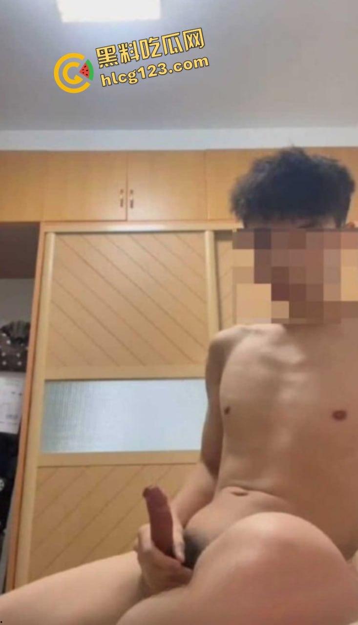 抖音380万粉丝网红美食博主 神奇海挪 只因为吃了个西班牙菜吃就塌房 女主发文公开质问！  第13张