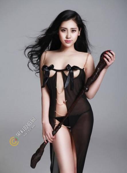 三栖女艺人「戴予桐」全裸私拍大曝光！网友惊呼：这竟然是她的秘密！  第8张