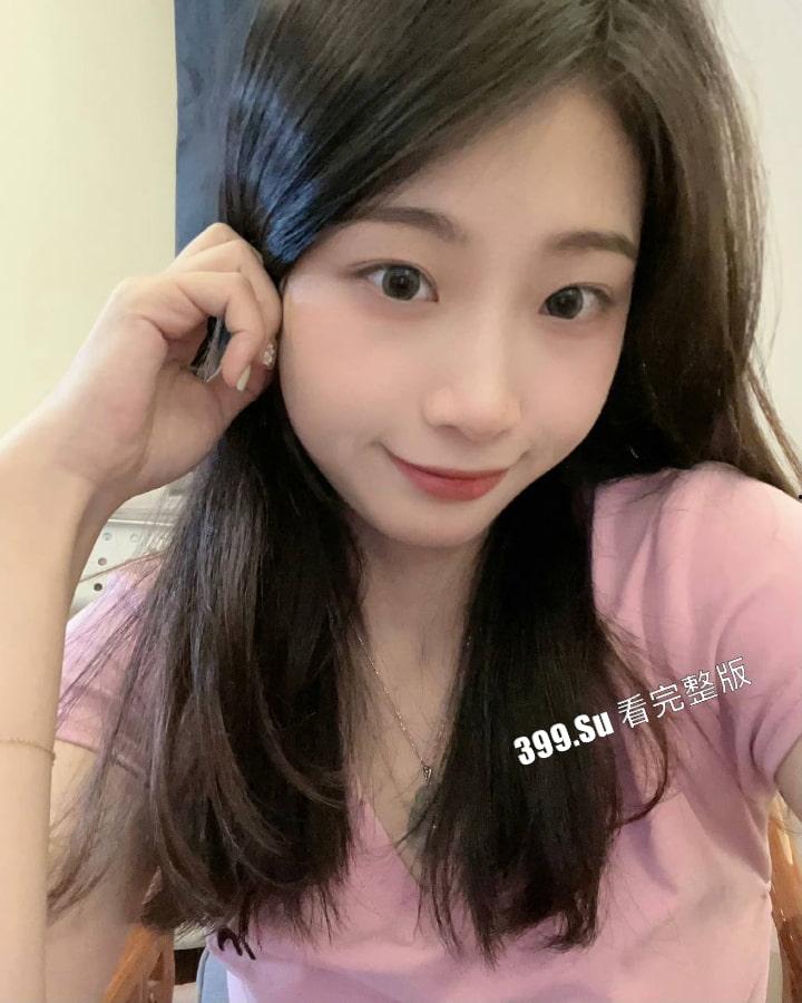 锄头挥得好 没有墙角挖不倒 广州极品反差婊 漾漾 酒吧玩游戏认识 当晚就开房 操完就打电话跟现男友分手  第1张