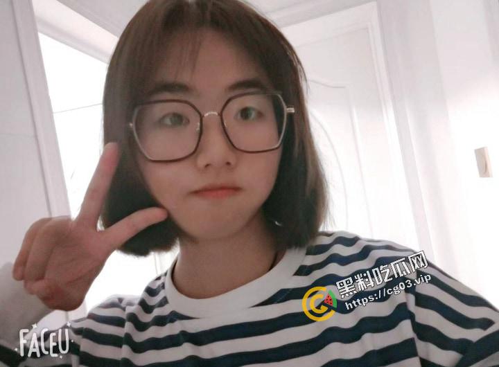 反差婊曝光 SOUL大学生约到的微胖母狗 有轻微性瘾 调教阀门极高  第1张