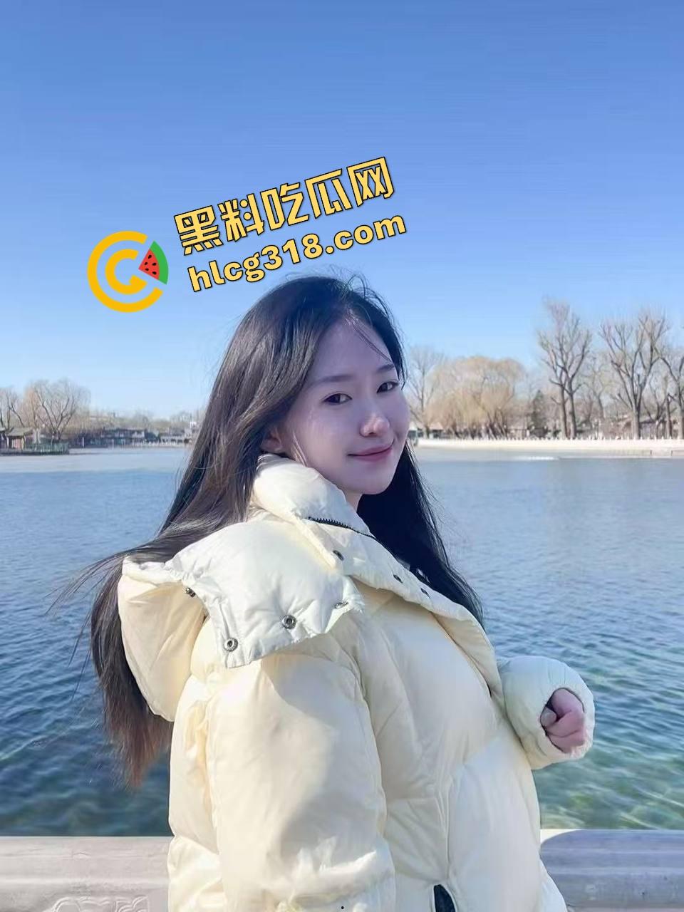 少年志不在诗酒田，而在小母狗的奶与臀，鸿鹄不必远志，舔硬之后自己坐上来骑，操翻眼前这骚狗才是正道！  第3张