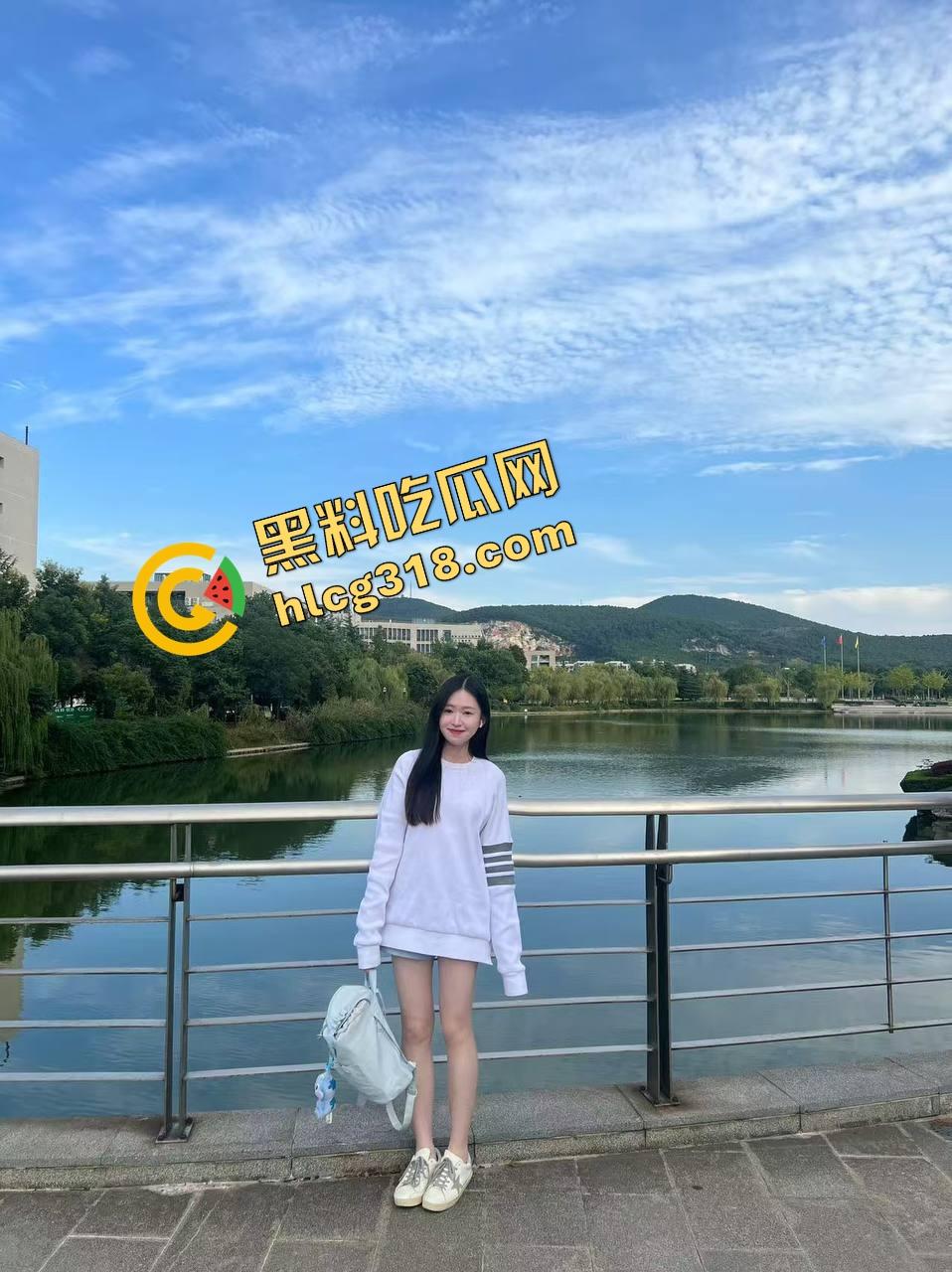 少年志不在诗酒田，而在小母狗的奶与臀，鸿鹄不必远志，舔硬之后自己坐上来骑，操翻眼前这骚狗才是正道！  第5张