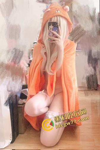 推特【千叶酱】极品JK萝莉白虎嫩逼勾魂，白丝黑丝裹小奶子浪得炸眼，cos校色骚洞漏光狂撩！  第6张