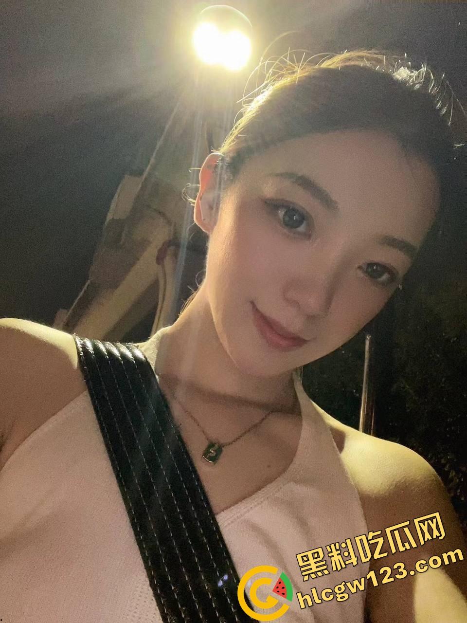 王者荣耀一句CPDD离婚奔现，纯爱女战士月供2000买烟养男人还给看逼，最后渣男边吃烤肉边提分手！  第11张