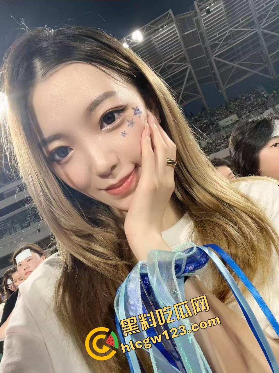 王者荣耀一句CPDD离婚奔现，纯爱女战士月供2000买烟养男人还给看逼，最后渣男边吃烤肉边提分手！  第13张