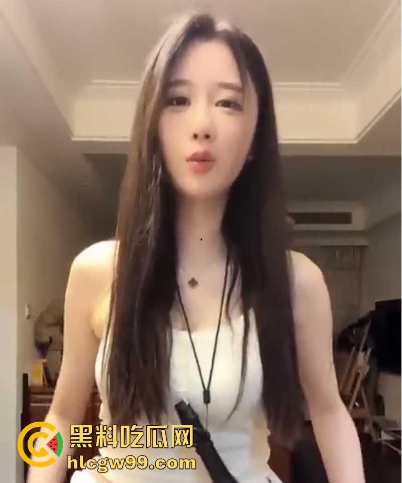 美女网红【轩子巨2兔】化身性爱导师，私密课堂在线直播，教你玩转女人每个敏感点，解锁后庭秘密花园！  第6张