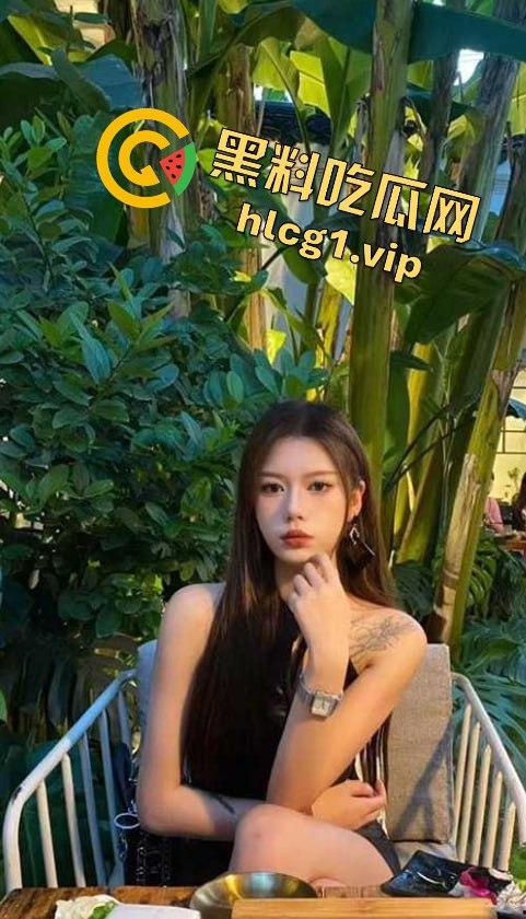 杭州顶级颜值援交妹黄文琪，只需1000块搞一炮！床上主动拿手机记录，这钱花得太值！  第3张