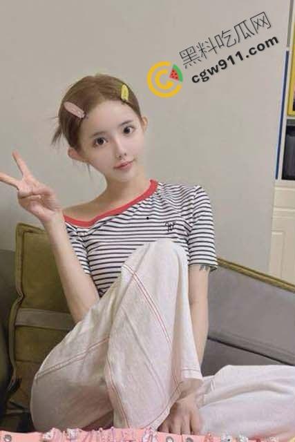 海角达人与表妹禁忌之夜！堂妹老公不在的那晚，半推半就的插入那湿润的嫩穴  第1张