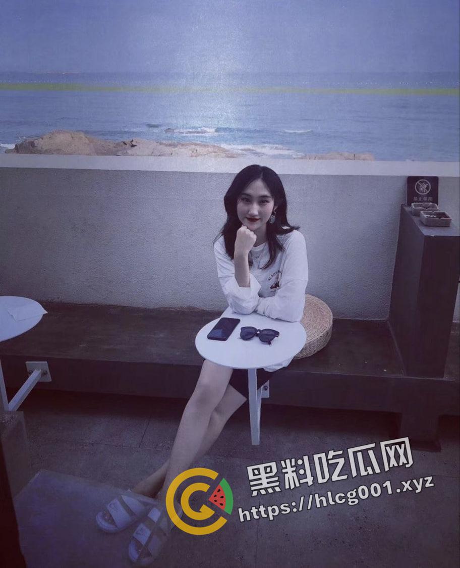 经典永流传！反差婊【李苗】男友视角的性爱记录 温暖的笑容和颤抖的骚穴 今晚就你了  第2张