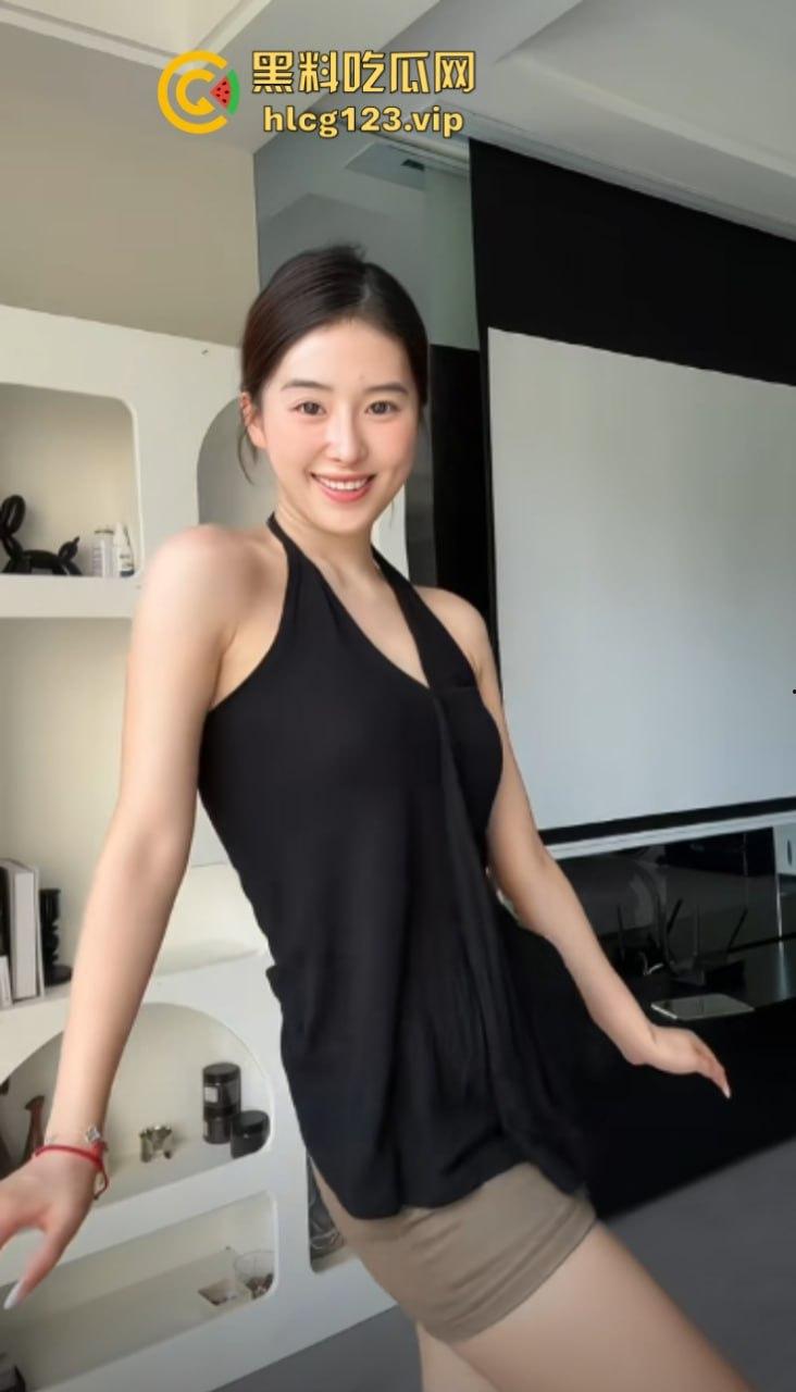 三只羊【小允儿】最想删掉的私密啪啪视频被曝 原来身材好的都被玩了  第9张