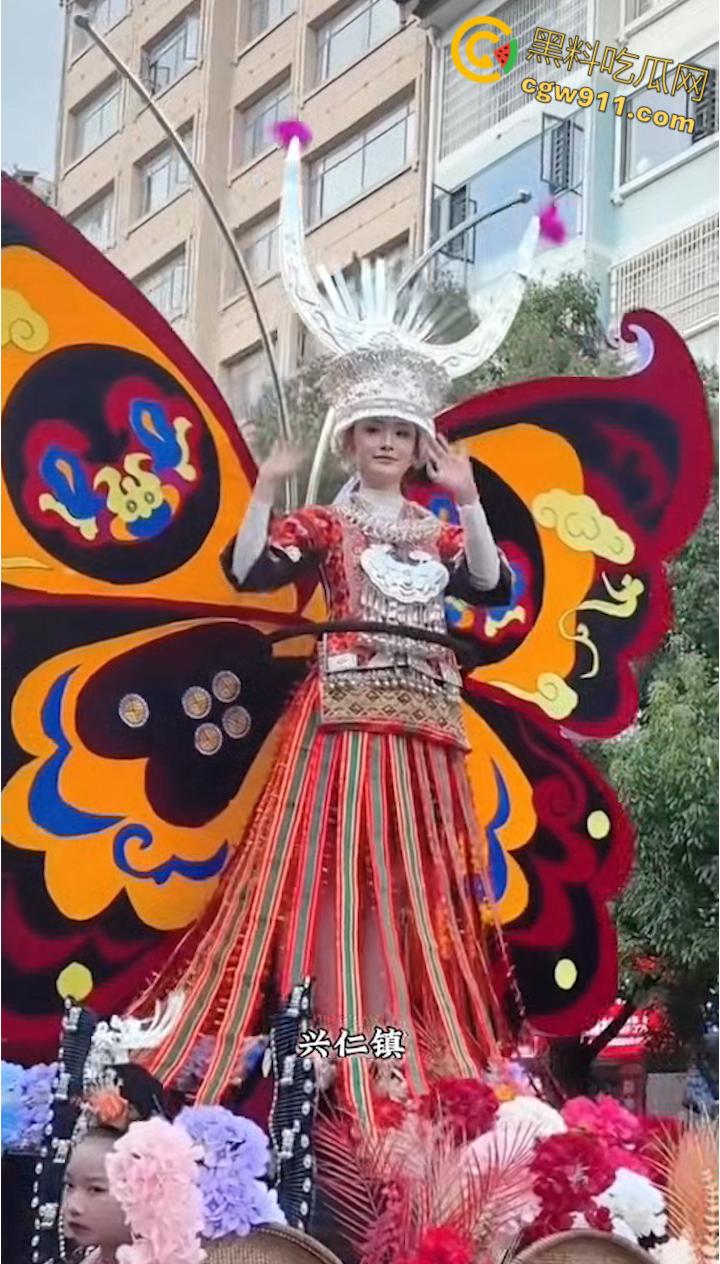 贵州丹寨县龙泉镇中国非遗保护年会 ，非遗周大型非遗万人盛装巡演，非遗瑰宝代代传，场面壮观精彩绝伦震撼人心！  第3张