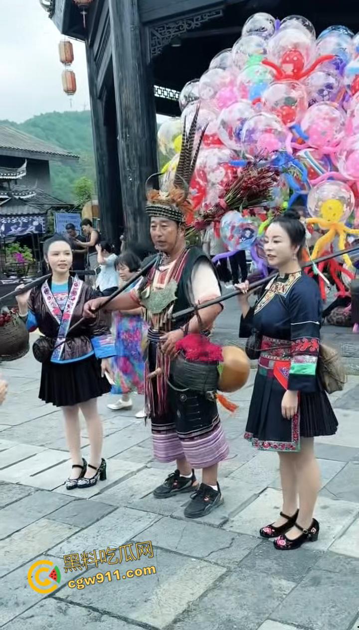 贵州丹寨县龙泉镇中国非遗保护年会 ，非遗周大型非遗万人盛装巡演，非遗瑰宝代代传，场面壮观精彩绝伦震撼人心！  第8张