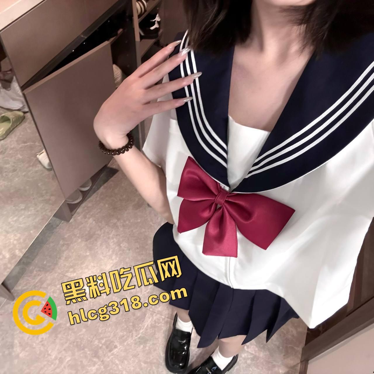 海角乱伦大神新作，野外水库边操得亲姐狂喷水，路人大爷驱赶中抠逼也能高潮！  第13张