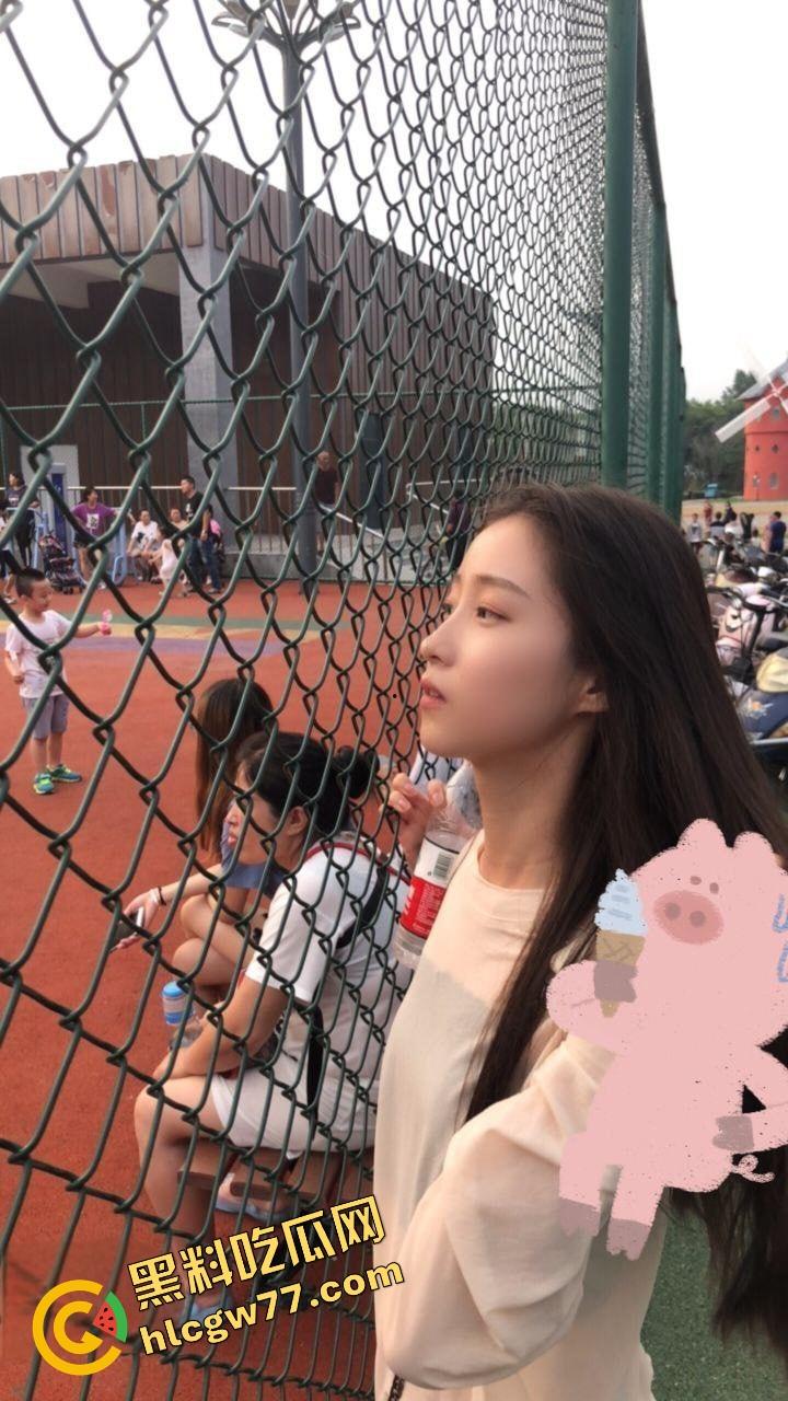 杭城艺术学院高颜值女大学生【蒲悦蓝】从白裙学妹到富二代的性奴肉狗，被PUA调教成掰逼求操的反差骚货！  第7张