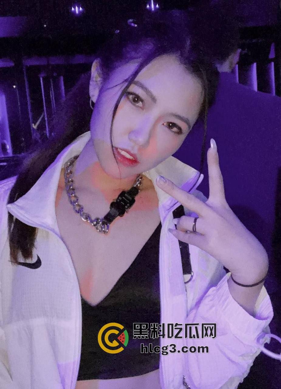 广州少妇婚内与黑人尼哥激情偷情2年，丈夫发现后当场离婚！  第3张