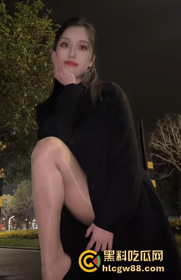 吉林医专骚母狗【杨思思】长腿极品学生妹性瘾炸裂，天天网上撩骚发自慰视频勾网友操，水手服约啪流出直接硬爆！  第4张