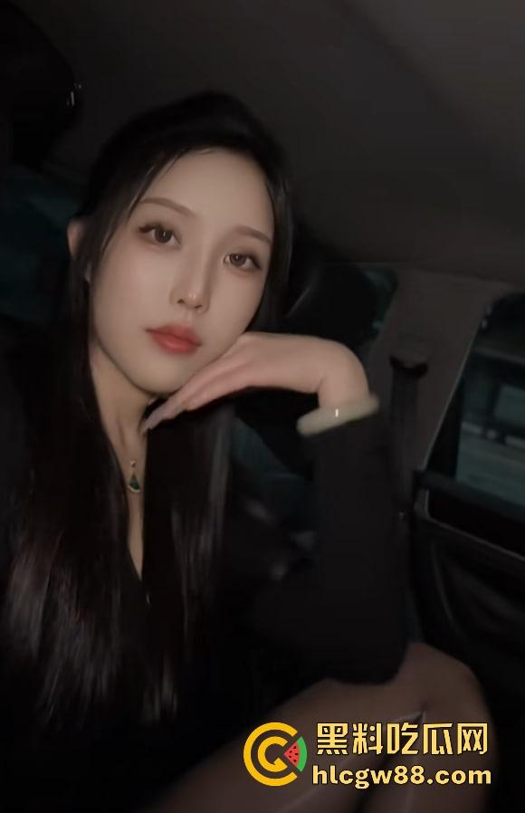 吉林医专骚母狗【杨思思】长腿极品学生妹性瘾炸裂，天天网上撩骚发自慰视频勾网友操，水手服约啪流出直接硬爆！  第7张