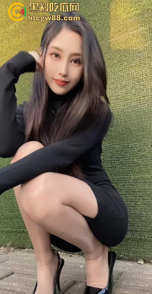 吉林医专骚母狗【杨思思】长腿极品学生妹性瘾炸裂，天天网上撩骚发自慰视频勾网友操，水手服约啪流出直接硬爆！  第12张