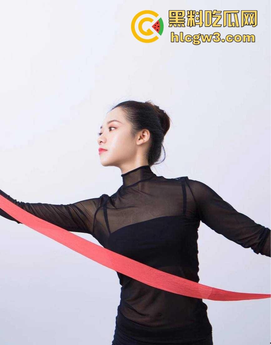 前体操冠军『吴柳芳』恋爱期间出轨猛料曝光 恋爱期间撩骚约炮聊到湿 爆料人甩视频截图放狠话称不怕官司！  第12张