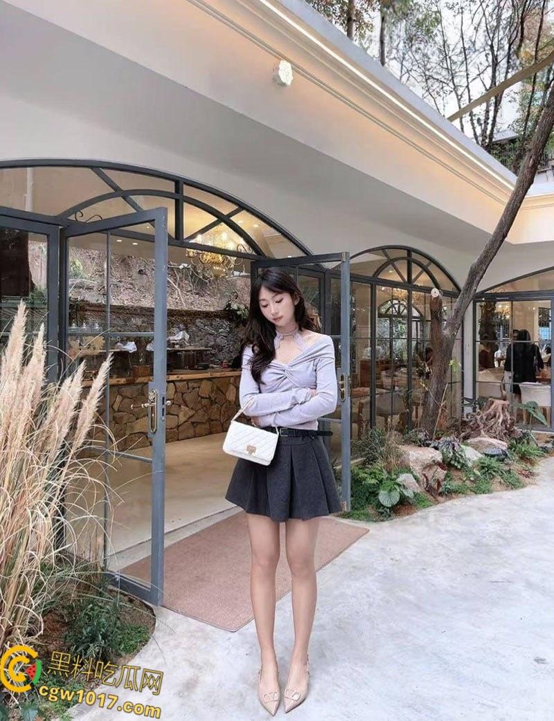 长沙高颜值女神【陈玲渝】，御姐气质极品身材，露脸口交樱桃小嘴狂吞大屌榨精，反差婊口技爆棚！  第1张