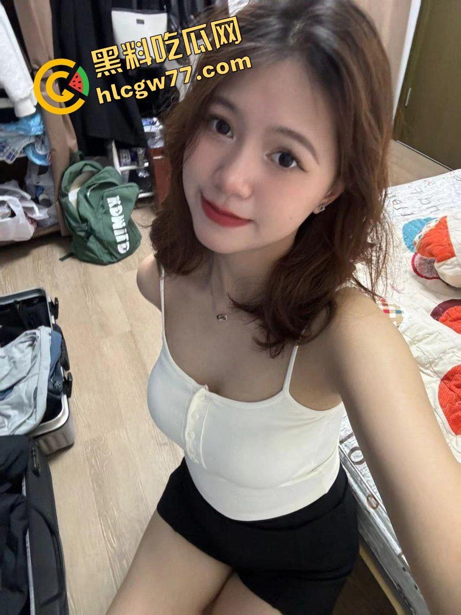 世界上最大的背刺，成都女孩【周然】手机借闺蜜打游戏，结果闺蜜偷看到她大量私密，友谊当场粉碎！  第3张