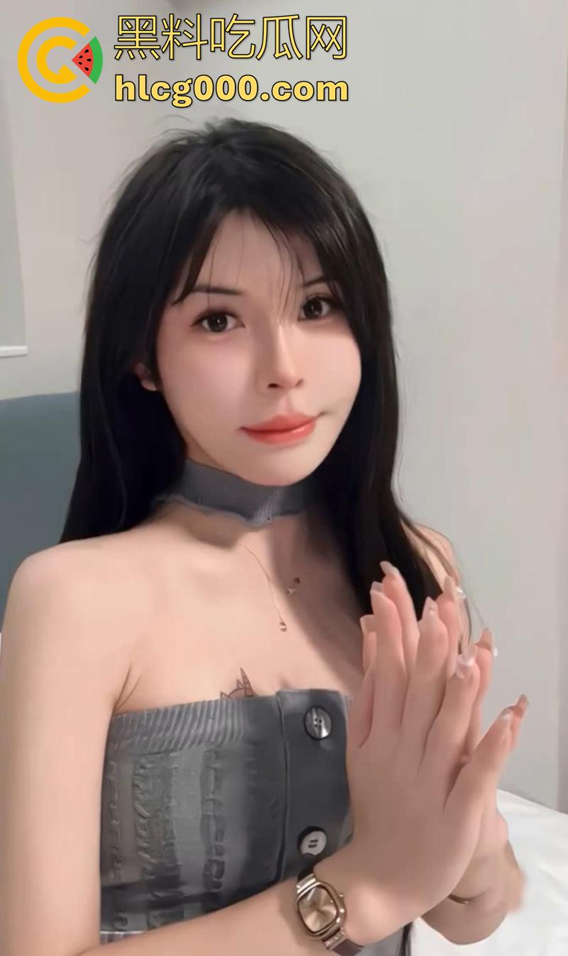 极品身材国产美妖【ts静雅】，身在杭州的性感男娘，身材纤细高挑，激情约炮猛男，操的鸡巴梆梆硬！  第1张