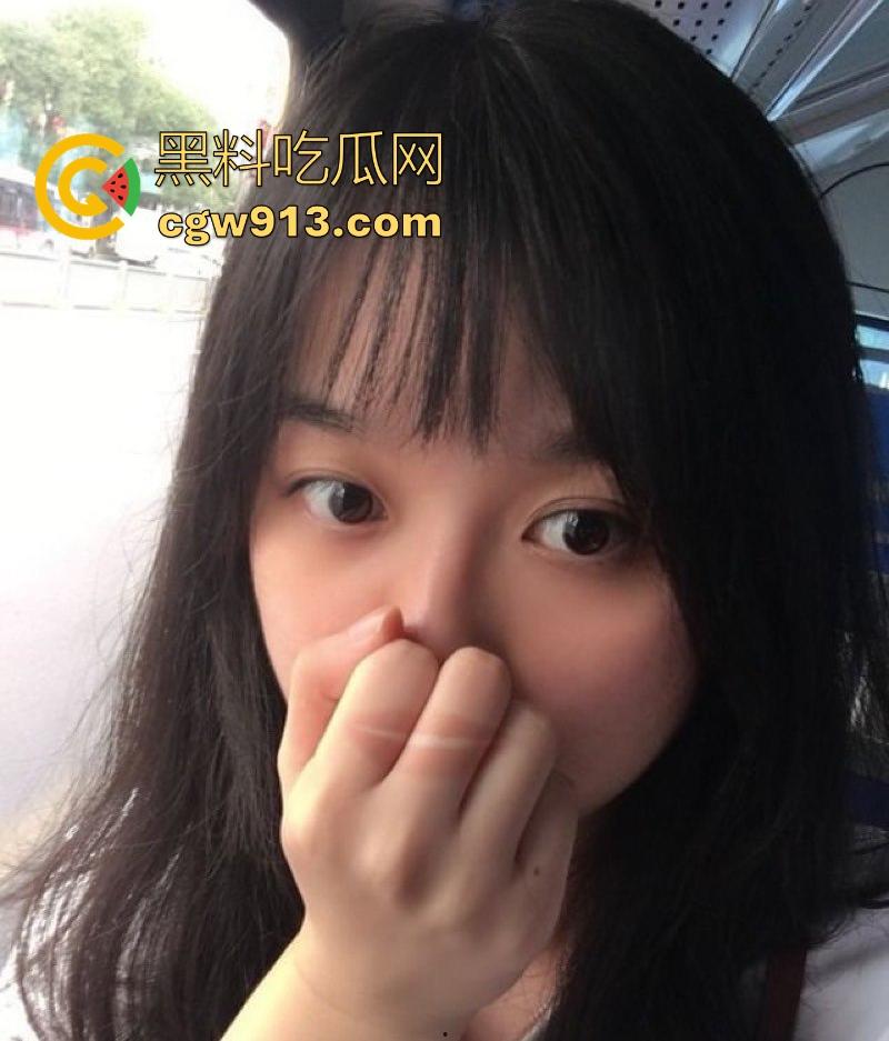 哈尔滨师范学院【王丽丽】白天戴着眼镜装清纯学生妹，晚上就被金主包养，被当母狗调教玩弄，极其反差！  第3张