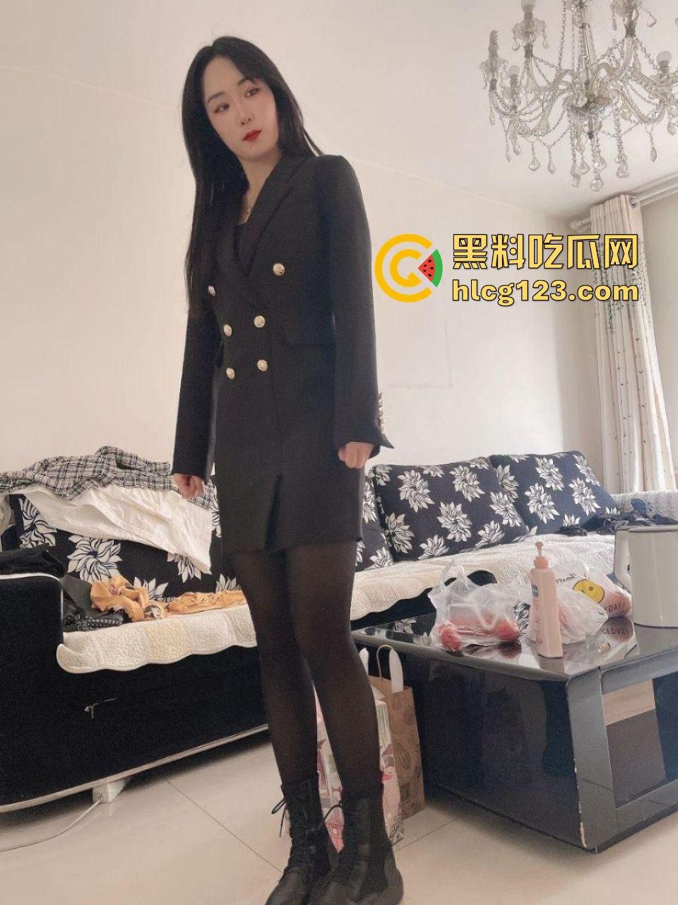 江苏人妻骚母狗苗慧慧，反差婊被爆出绿老公成马，情趣制服全是给别的男人穿！  第6张