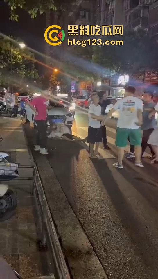 太原佳乐迪昨晚变命案现场！胖子钢棍砸人太阳穴，豪横劲一散瞬间懵了！  第9张