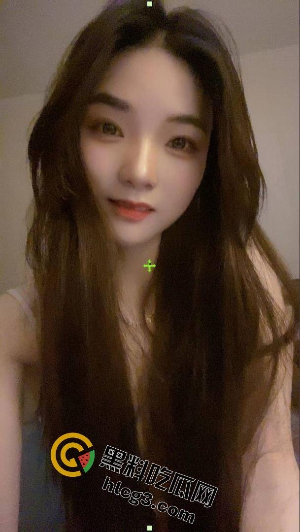 福州高颜值妹子私拍流出，口活啪啪被按双乳抽插令人爽爆  第3张