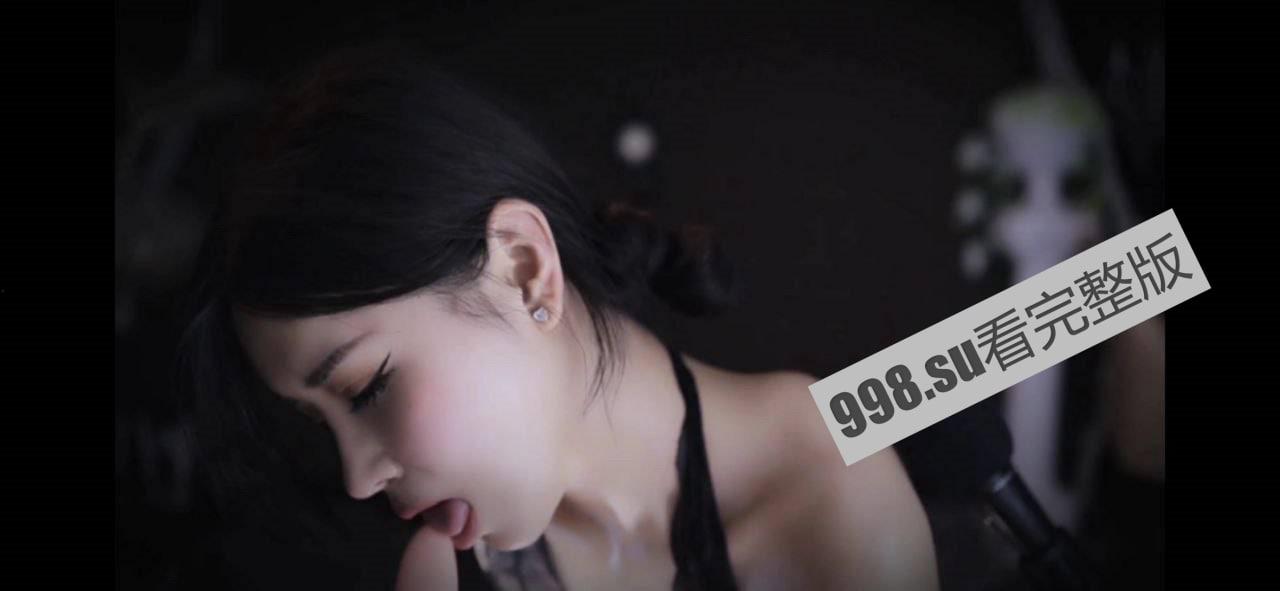 网易CC主播 小恩雅 露脸自慰口技一流 私人大尺度定制  第1张