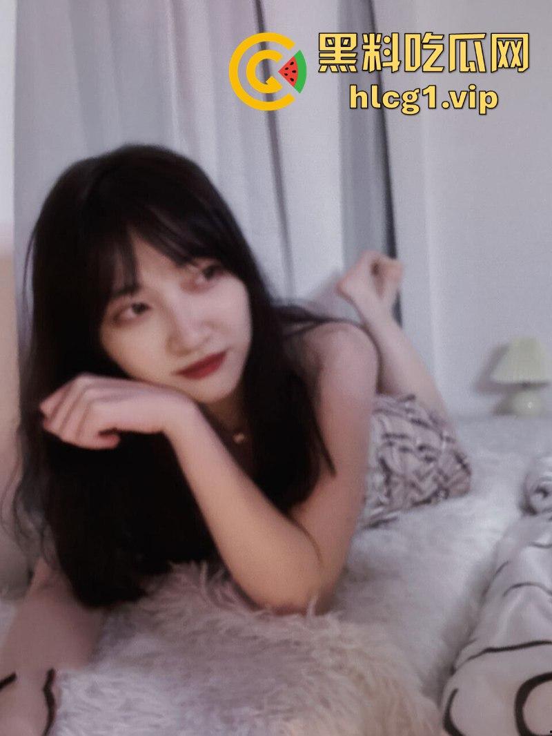 杭州海“龟”【潘玲玲】受眼镜男指导进军直播业 旁边还有打光的  第14张