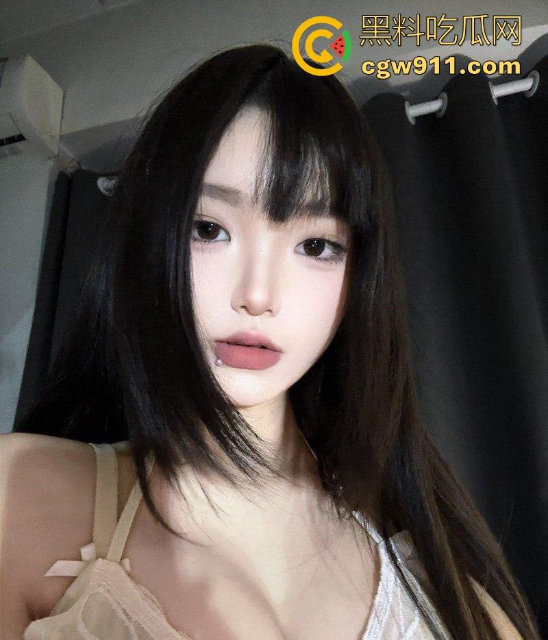 重庆高颜值反差御姐约炮视频泄露，女上骑乘肥臀摇曳，御姐曲线在性爱中绽放极致骚浪，每一瞬都刺激血脉！  第2张