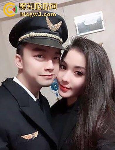 越南航空副机长性爱丑闻曝光 与白虎模特女友 『AuHaMy 』激情片流出 高潮叫声比飞机起飞还响！  第1张