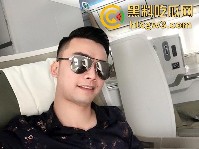 越南航空副机长性爱丑闻曝光 与白虎模特女友 『AuHaMy 』激情片流出 高潮叫声比飞机起飞还响！  第7张