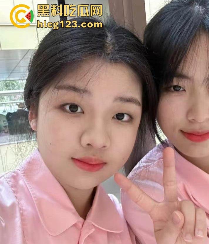 广西美女护士李文倩治疗男友前列腺！30公分超长玻璃棒深插马眼，让人看得腿软！  第1张