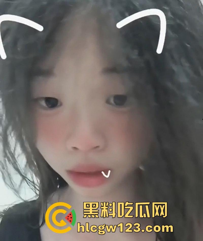 闽西职院护理系美女【林威怡】裸聊视频被曝 童颜巨乳约炮成瘾 揉奶自慰骚到没边！  第4张