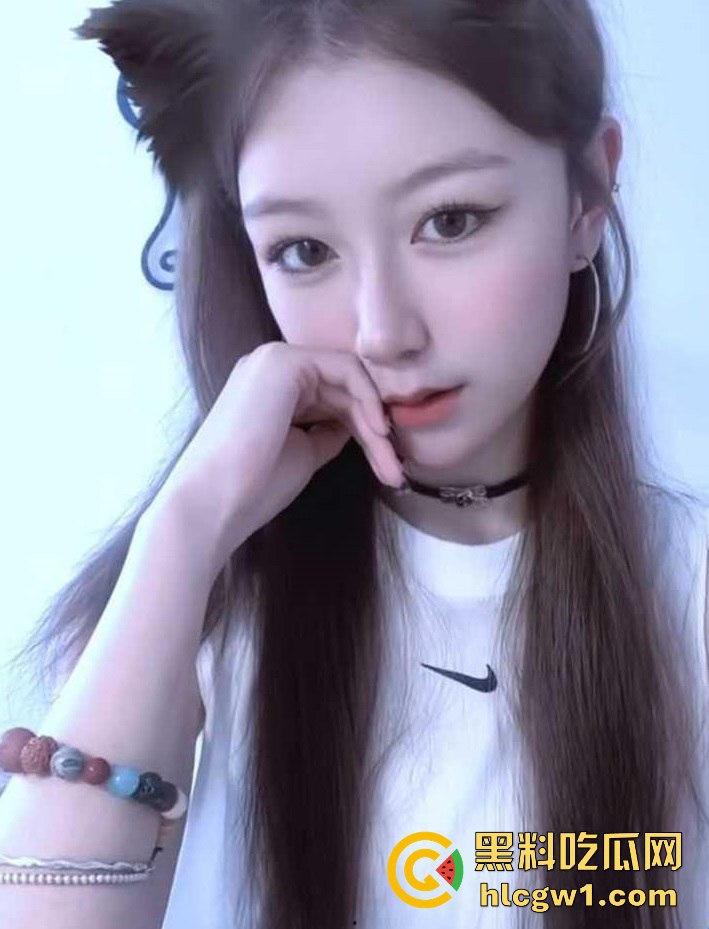 珠海职业学院【王紫宣】被学长PUA带到出租屋 抽搐着被爆操 狠搞到快断气还嚷着要更多！  第3张