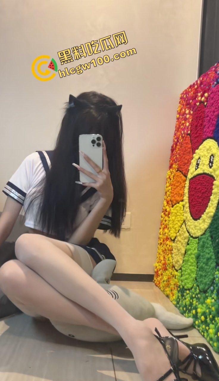 湖北生态工程大专清纯甜御白丝妹『曹桉梅』床上自慰抠逼粉嫩美穴 流水淫叫娇喘发金主！原创独家流出！  第6张