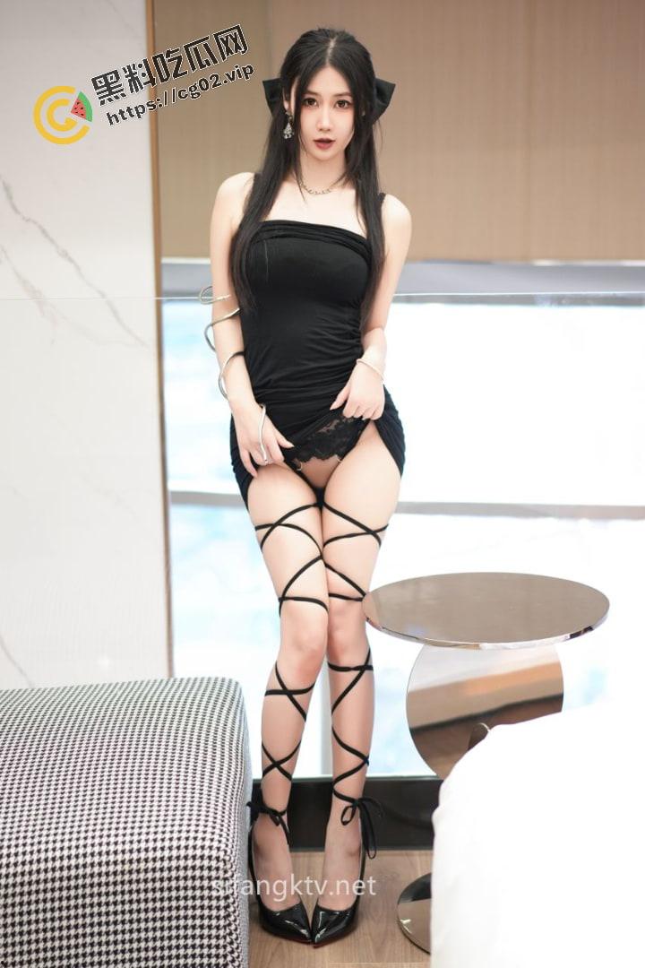 秀人网极品女神嫩模 阿姣 颜值身材天花板 全裸开豪车+姐妹双人互吃奶头 白虎骚逼诱惑十足 付费私拍流出  第10张