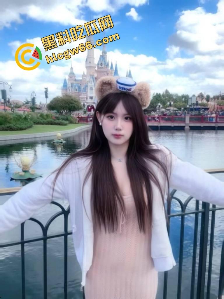 福建瓜友分享邻家少妇『钱悦』趁老公出海来偷玩，含鸡太深呛哭了还不肯停，嘴里喊着要被操出声音！  第3张