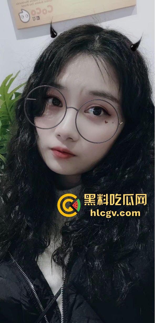 河北大学大二学妹【刘琳琳】遭男友报复！吵架后怒发她的骚货自慰视频，彻底撕破脸  第2张