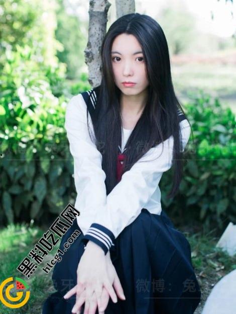 网红美女兔牙蛇蛇 表面上看是清纯美女想不到私底下有如此淫荡的一面 化身魅魔疯狂榨精  第4张