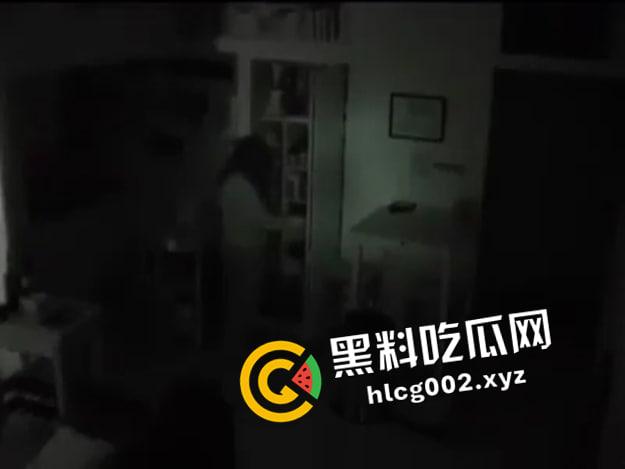 真家里有鬼！日本女子住在陌生男子天花板隔间  吃喝拉撒全靠偷 小日子也太变态了 第5张