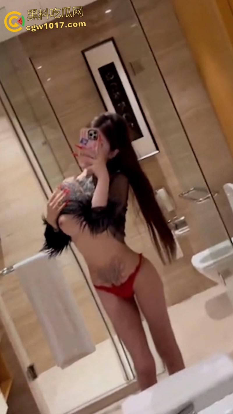 高颜值纹身御姐【琳琳】，极品颜值黑发媚眼，白虎粉穴三点全露，性感纹身妖娆吸睛，骚气直击灵魂！  第7张