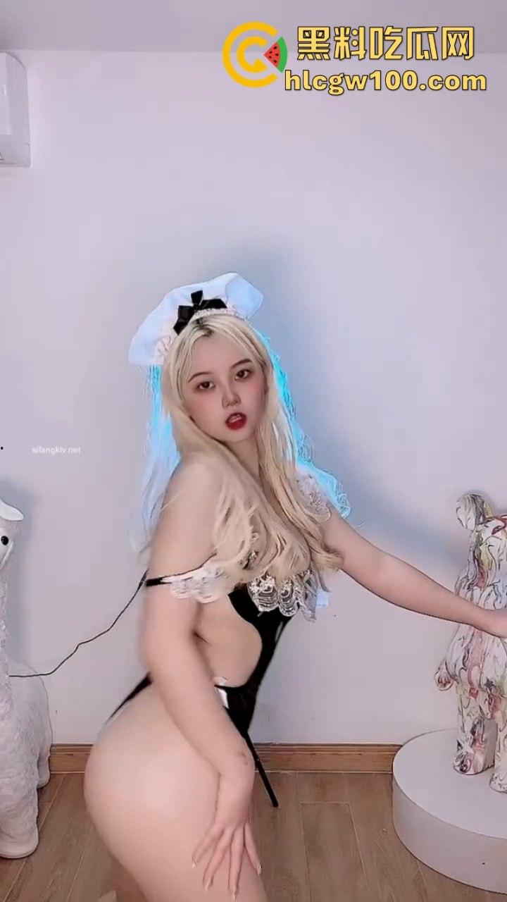 快手金发骚妹【小铃铛】激情卡点抖奶舞合集！逼奶同框诱惑十足 粉臀蜜穴强势榨精 直呼上头！  第16张